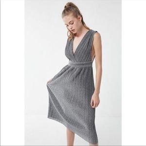 Urban outfitters metallic florence spark size S